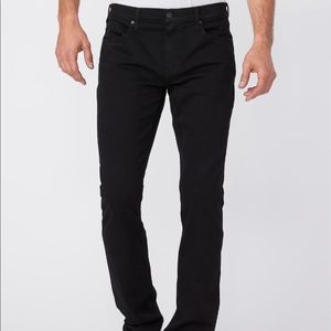 PAIGE - Federal Black Shadow. Dark black.